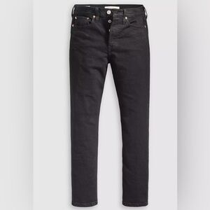 NWOT Levi’s Women’s Wedgie Straight Black Denim Jeans size 30x28 retail $80